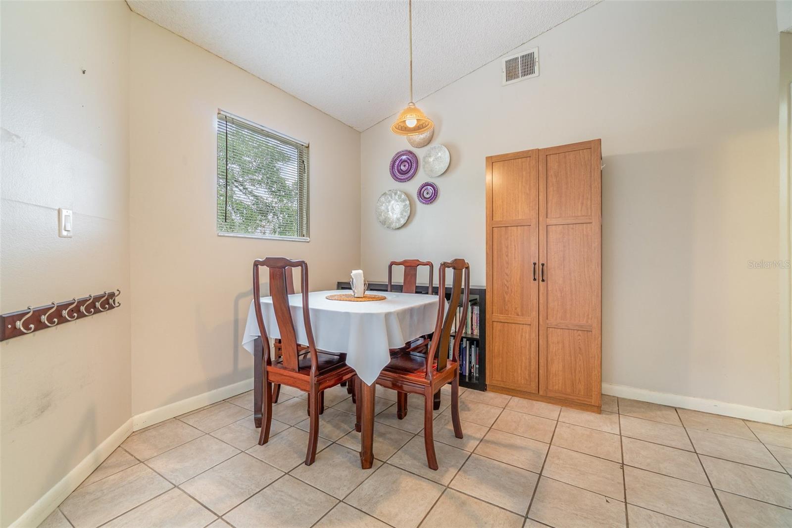 DOCKSIDE CONDO - Residential