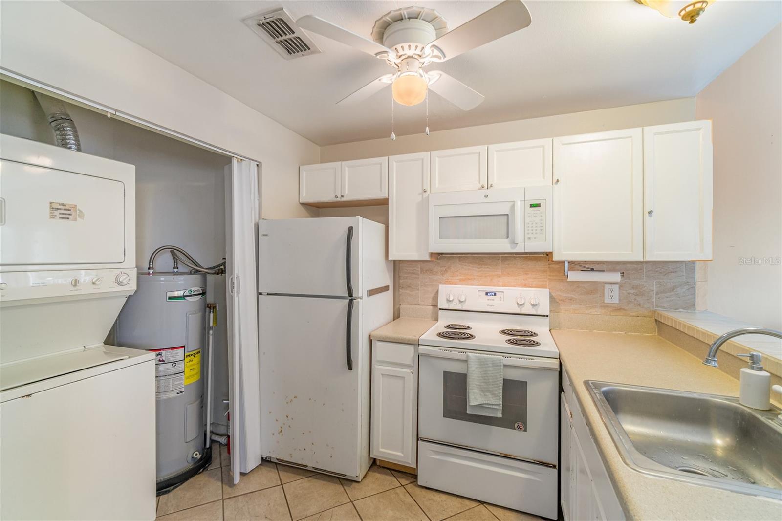 DOCKSIDE CONDO - Residential