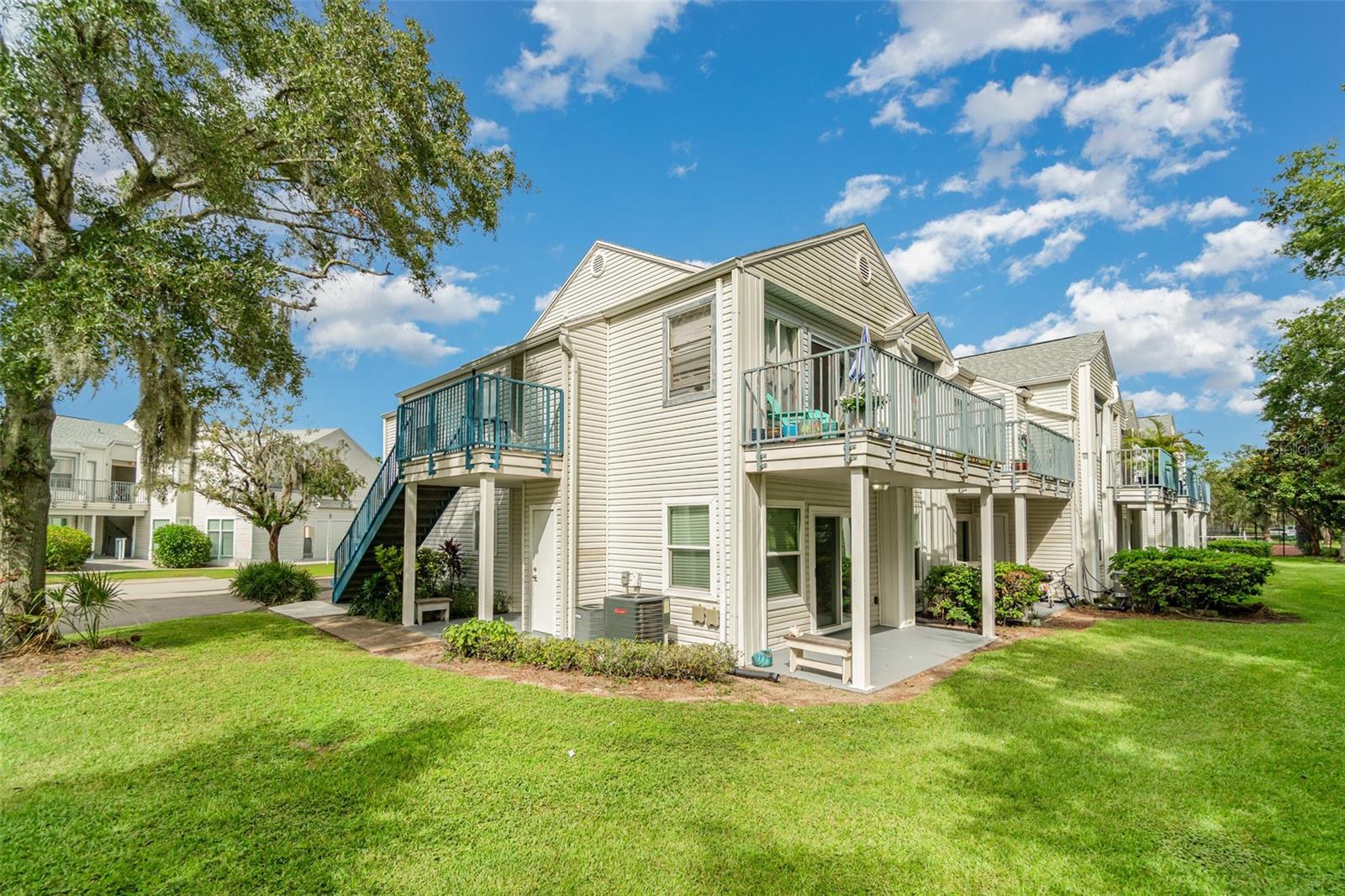 DOCKSIDE CONDO - Residential
