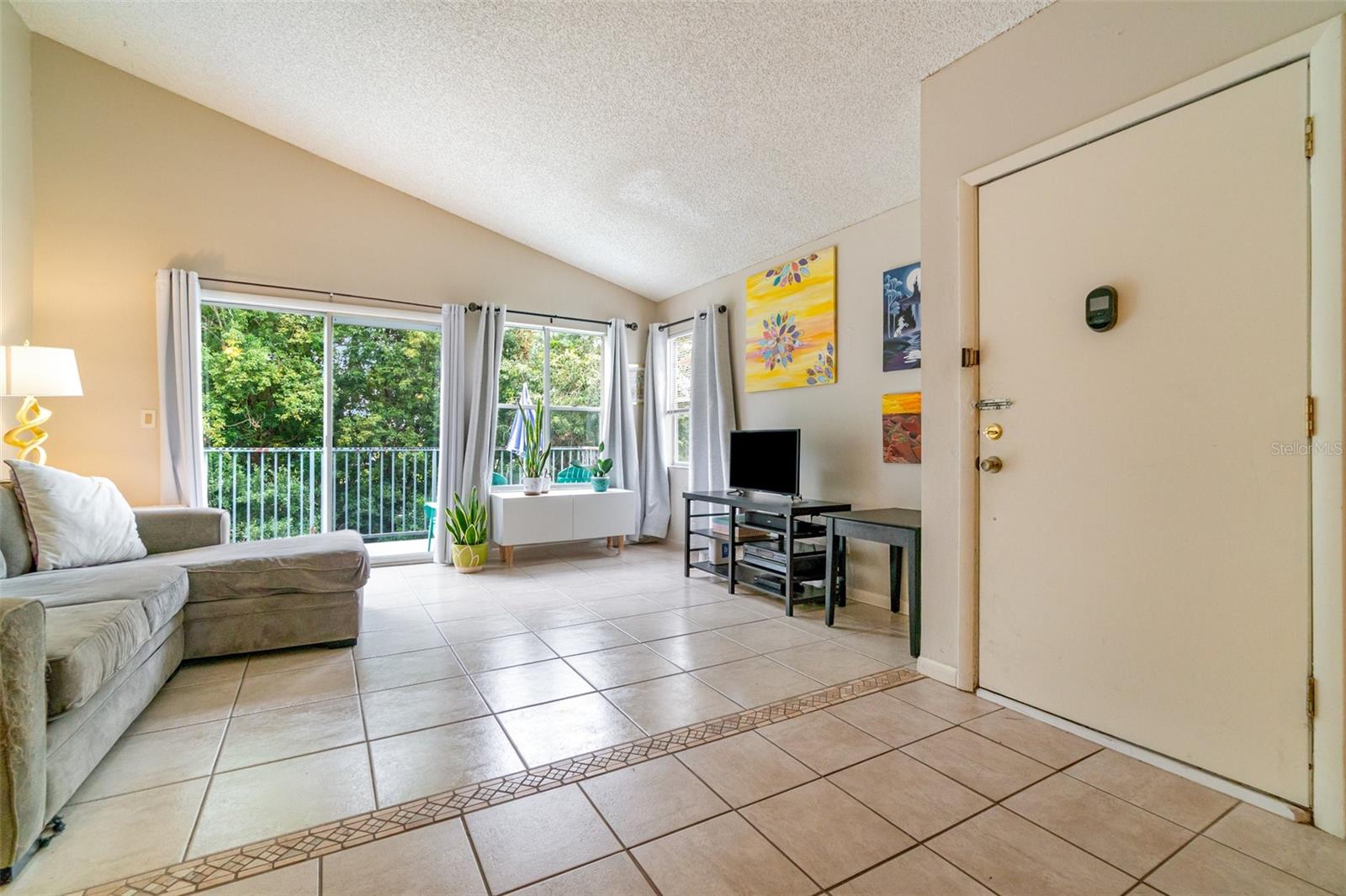 DOCKSIDE CONDO - Residential
