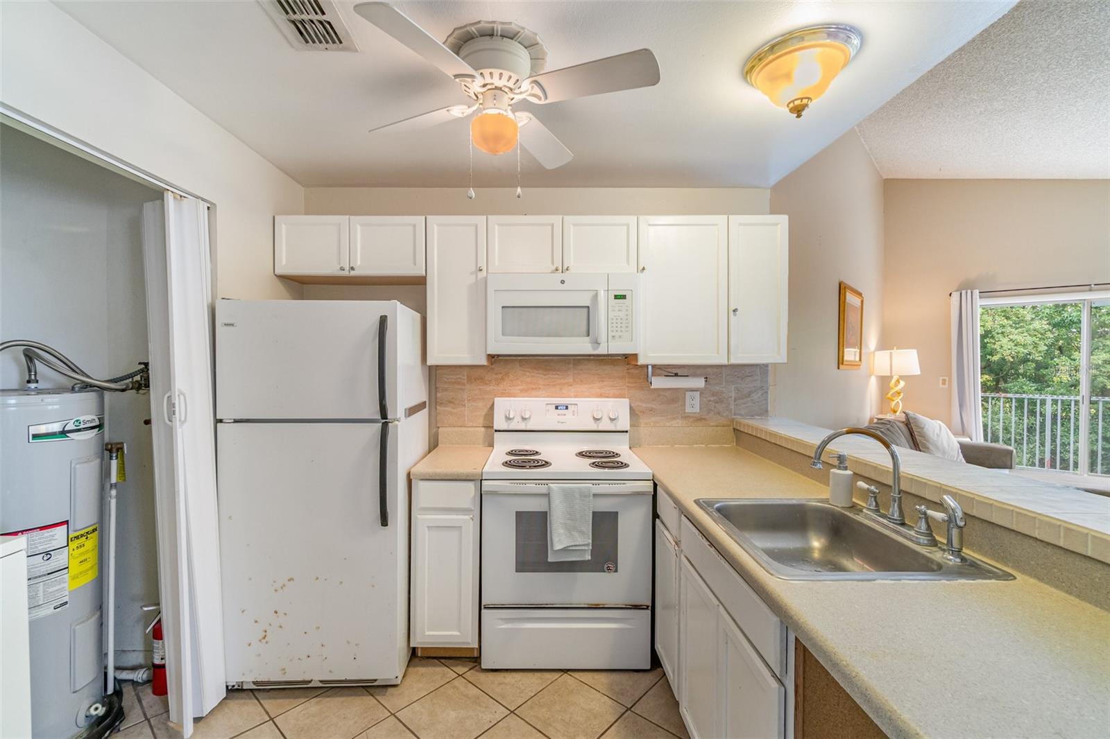 DOCKSIDE CONDO - Residential