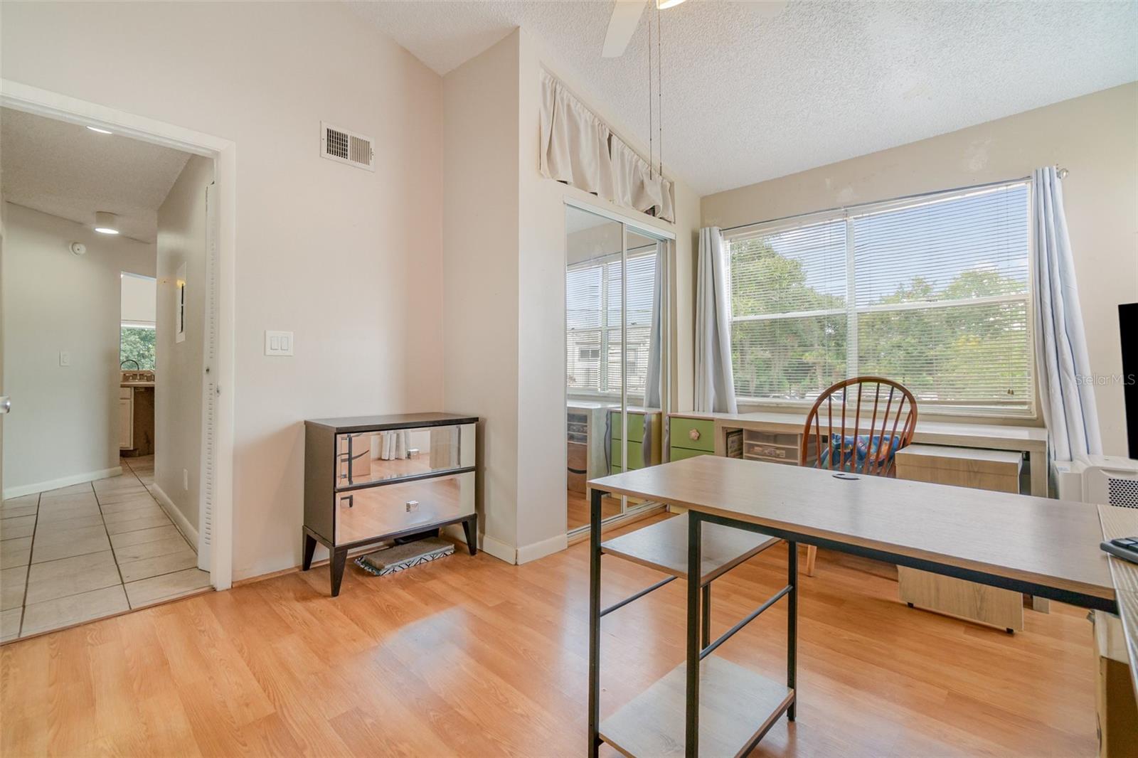 DOCKSIDE CONDO - Residential