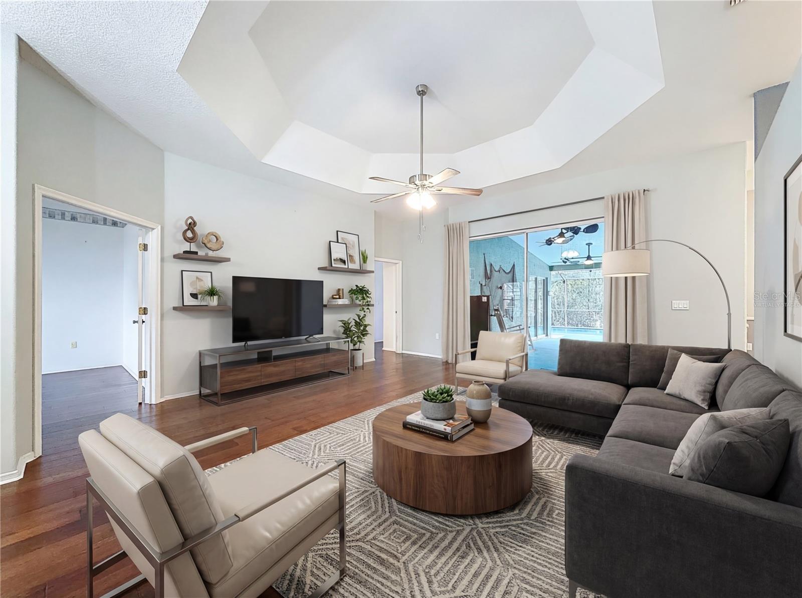 TRINITY OAKS SOUTH - Residential