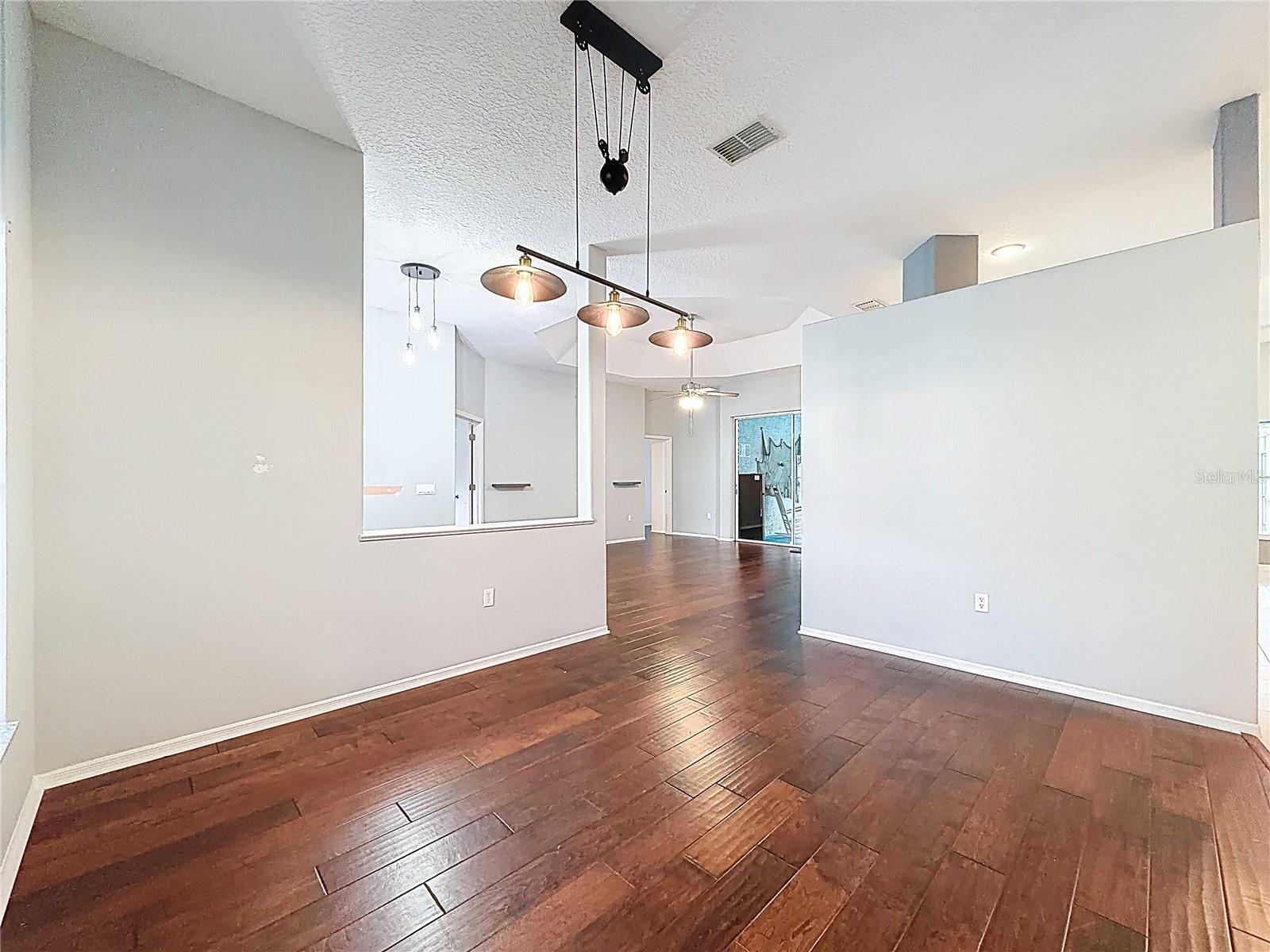 TRINITY OAKS SOUTH - Residential