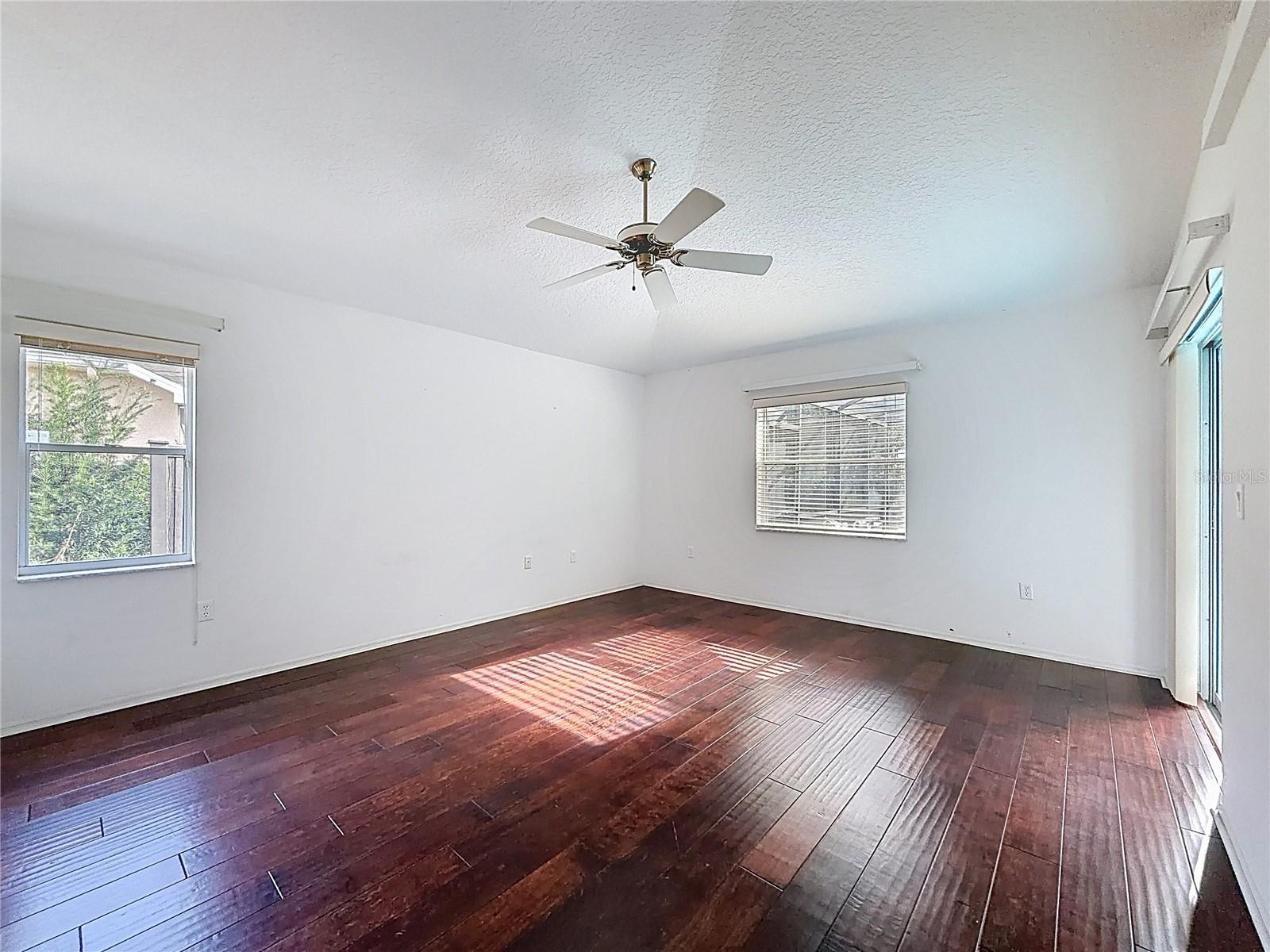 TRINITY OAKS SOUTH - Residential