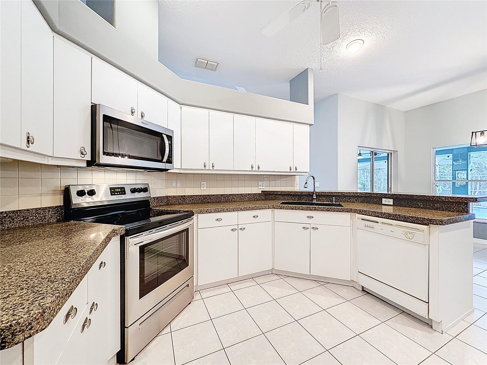 TRINITY OAKS SOUTH - Residential