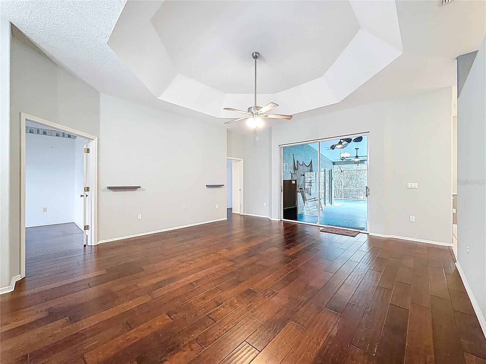 TRINITY OAKS SOUTH - Residential