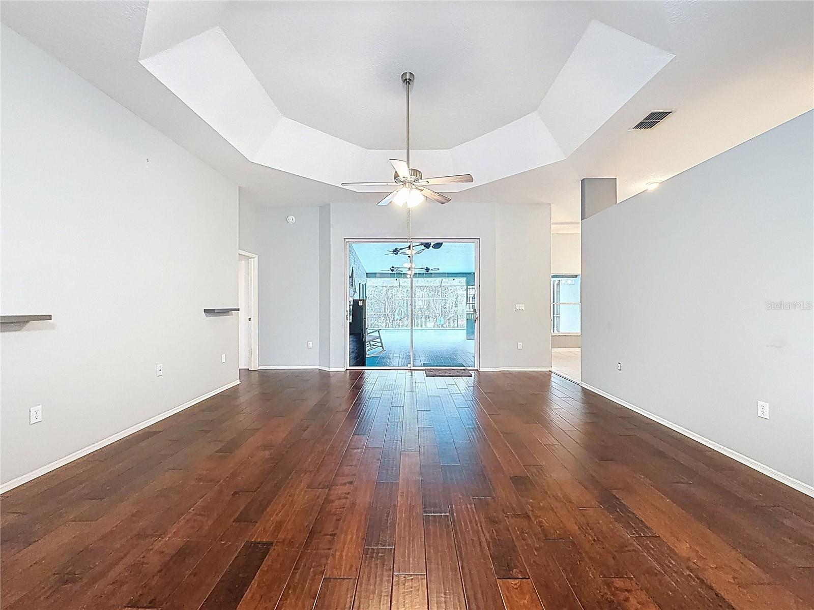 TRINITY OAKS SOUTH - Residential