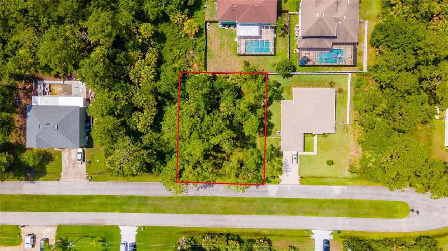 Investment opportunity to build a duplex in Palm Coast!

Close to Park Delights: Take a short stroll to a nearby park featuring a baseball diamond, tennis court, basketball court, playground, and convenient restroom facilities ideal for active lifestyles and family fun.

Proximity to Schools: Nearby educational institutions for families.

Close to Hospitals: Easy access to healthcare facilities for peace of mind.

Town Center Shopping Center: Retail therapy and entertainment just moments away.

Dining & Theaters: Enjoy a variety of restaurants and theaters within reach for a vibrant lifestyle. Quick Access to I-95: Seamless travel with proximity to the interstate.

Minutes from Local Beaches: Embrace the coastal lifestyle with pristine beaches just a short drive away.

Palm Coast's growth, coupled with the property's strategic location, makes it a winning choice for savvy investors.