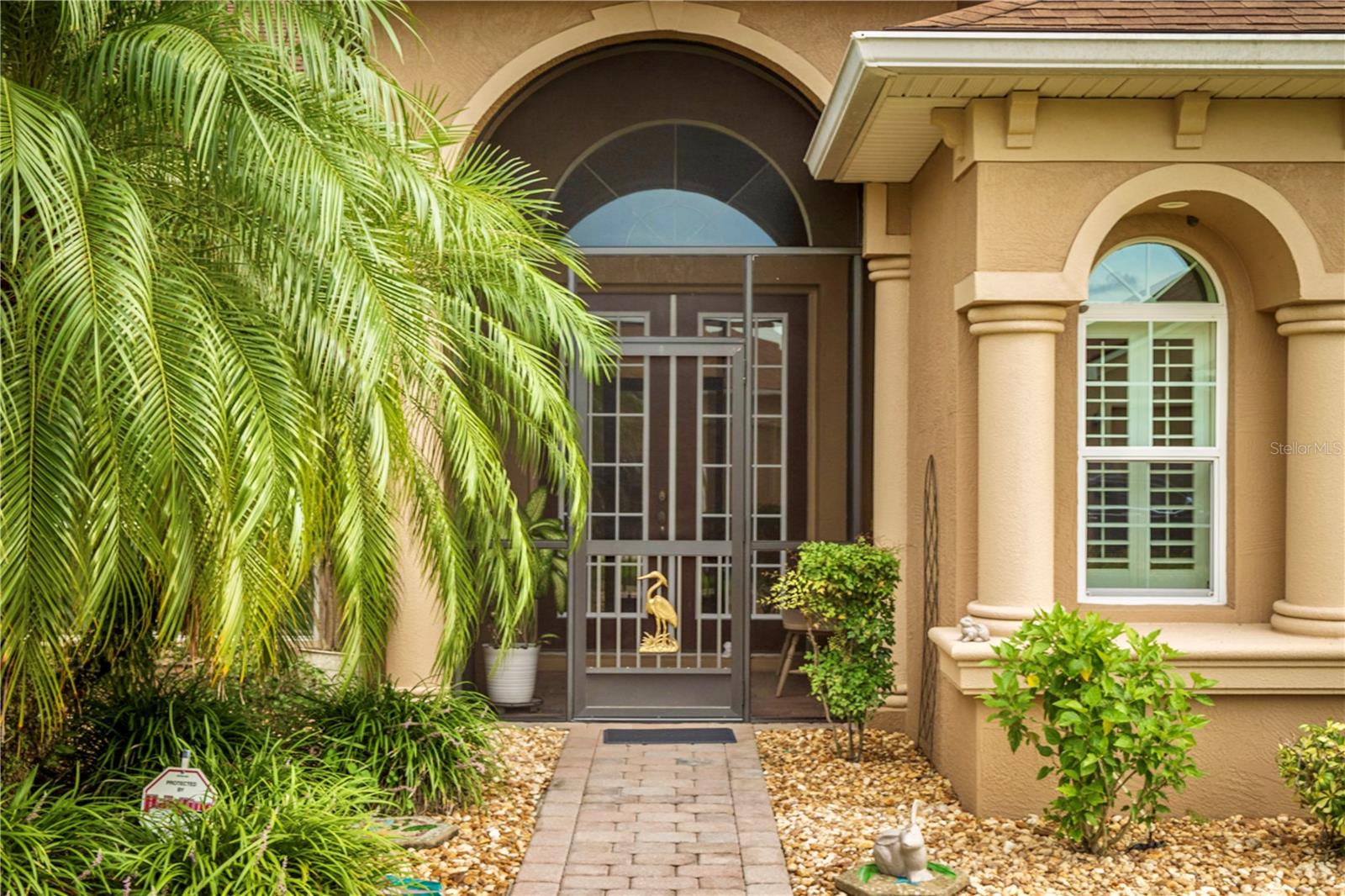 4433 VENTANA LANE