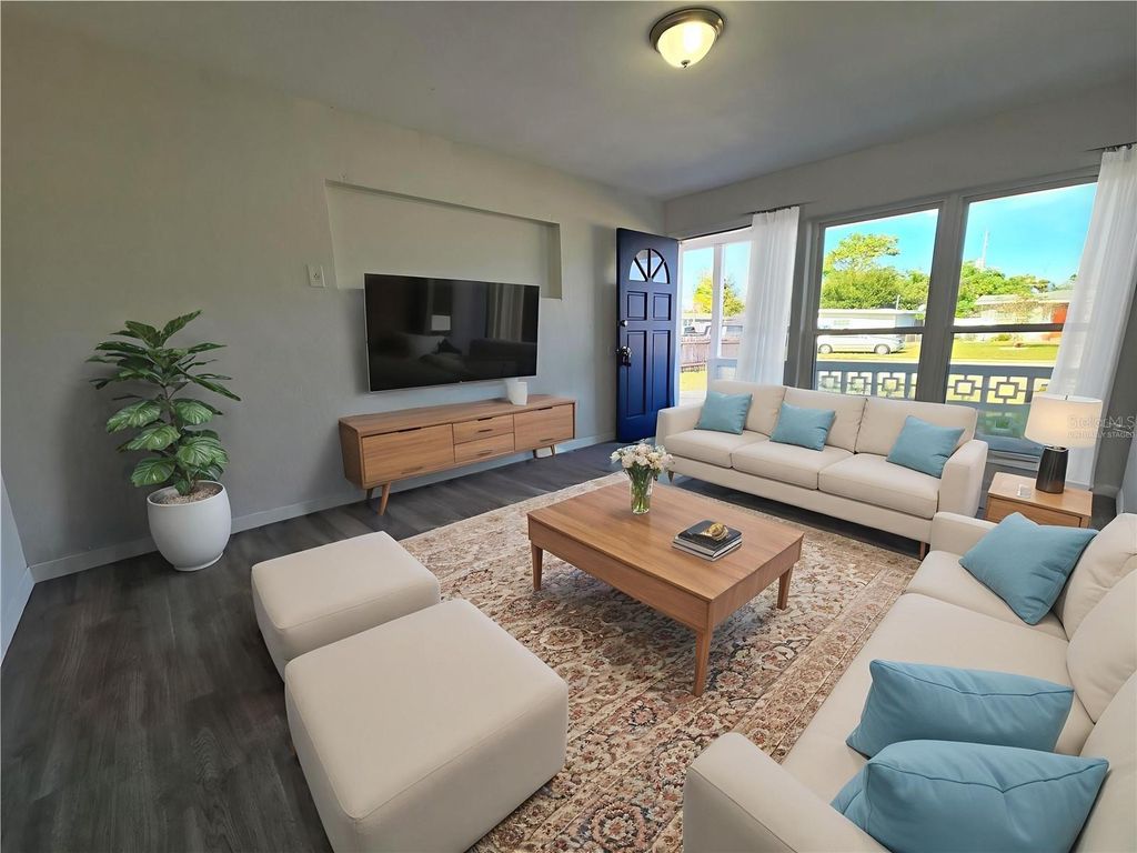 Photo of 5022 Keith Place, Orlando, FL 32808 (MLS # O6376811)