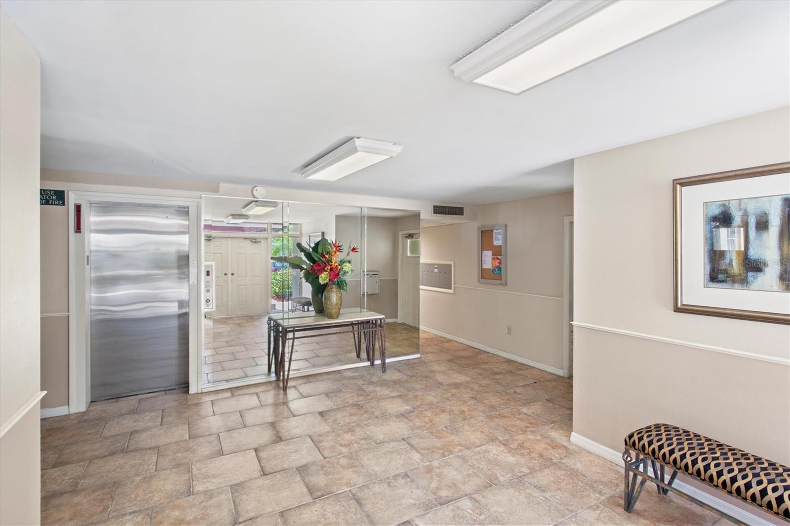 PALM-AIRE DESOTO LAKES CC APT CONDO - Residential