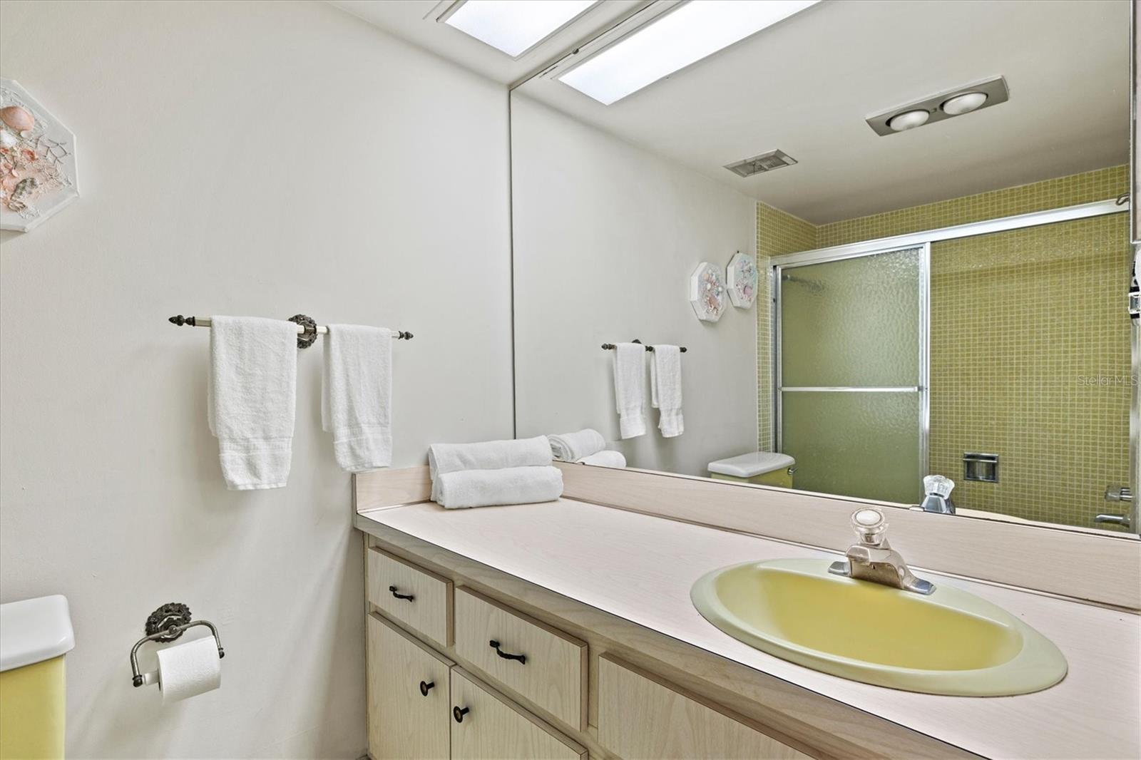 PALM-AIRE DESOTO LAKES CC APT CONDO - Residential