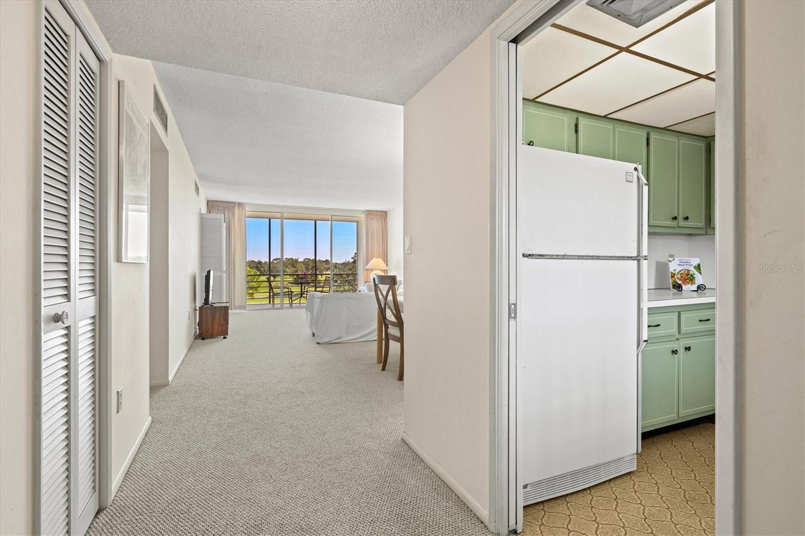 PALM-AIRE DESOTO LAKES CC APT CONDO - Residential