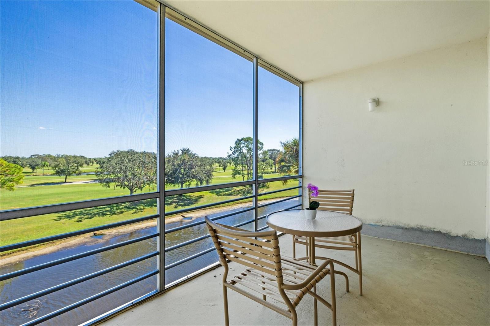 PALM-AIRE DESOTO LAKES CC APT CONDO - Residential