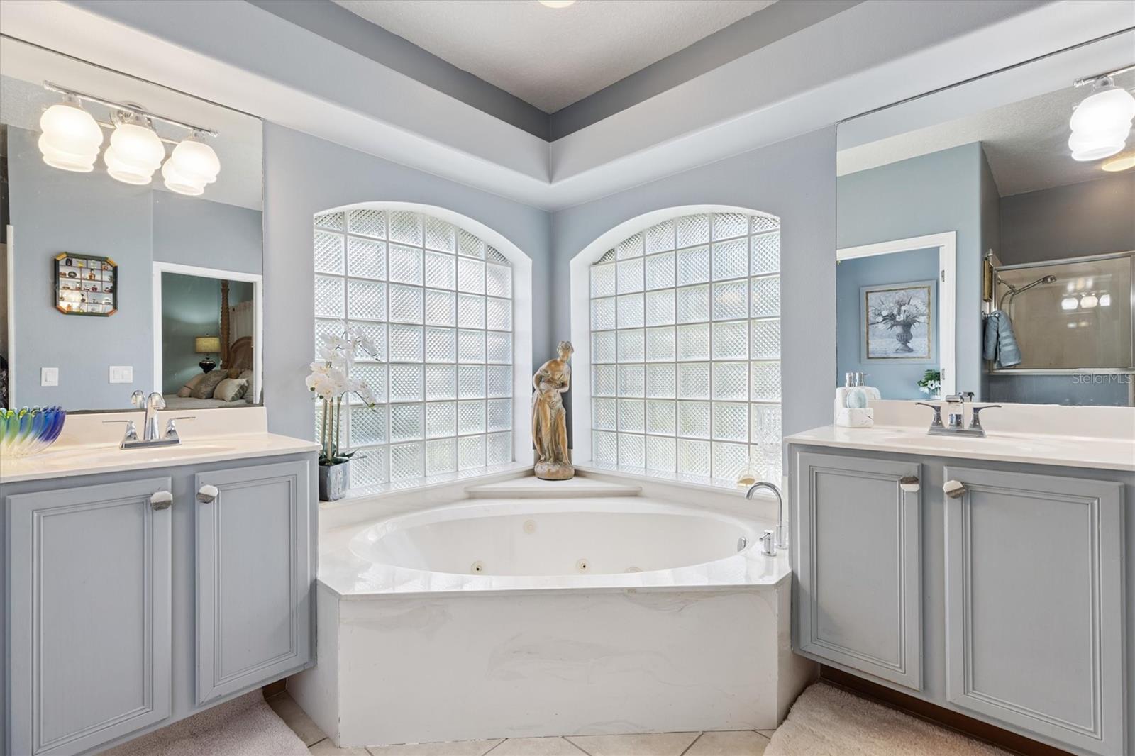 LOCKMAR ACRES - Residential