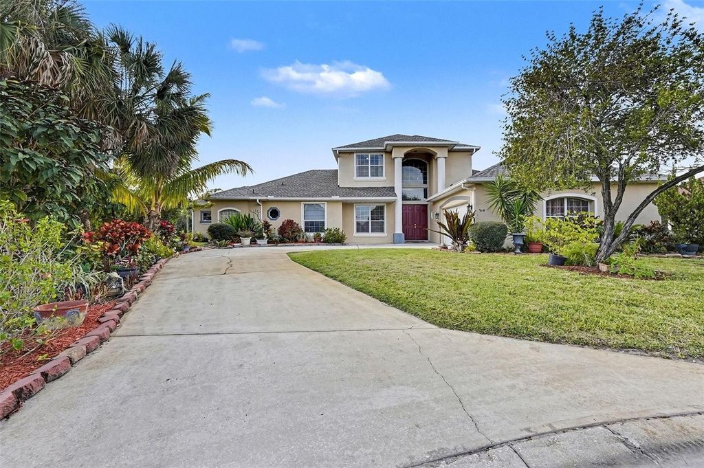 Photo of 914 Sierra Place NE, Palm Bay, FL 32907 (MLS # S5134873)