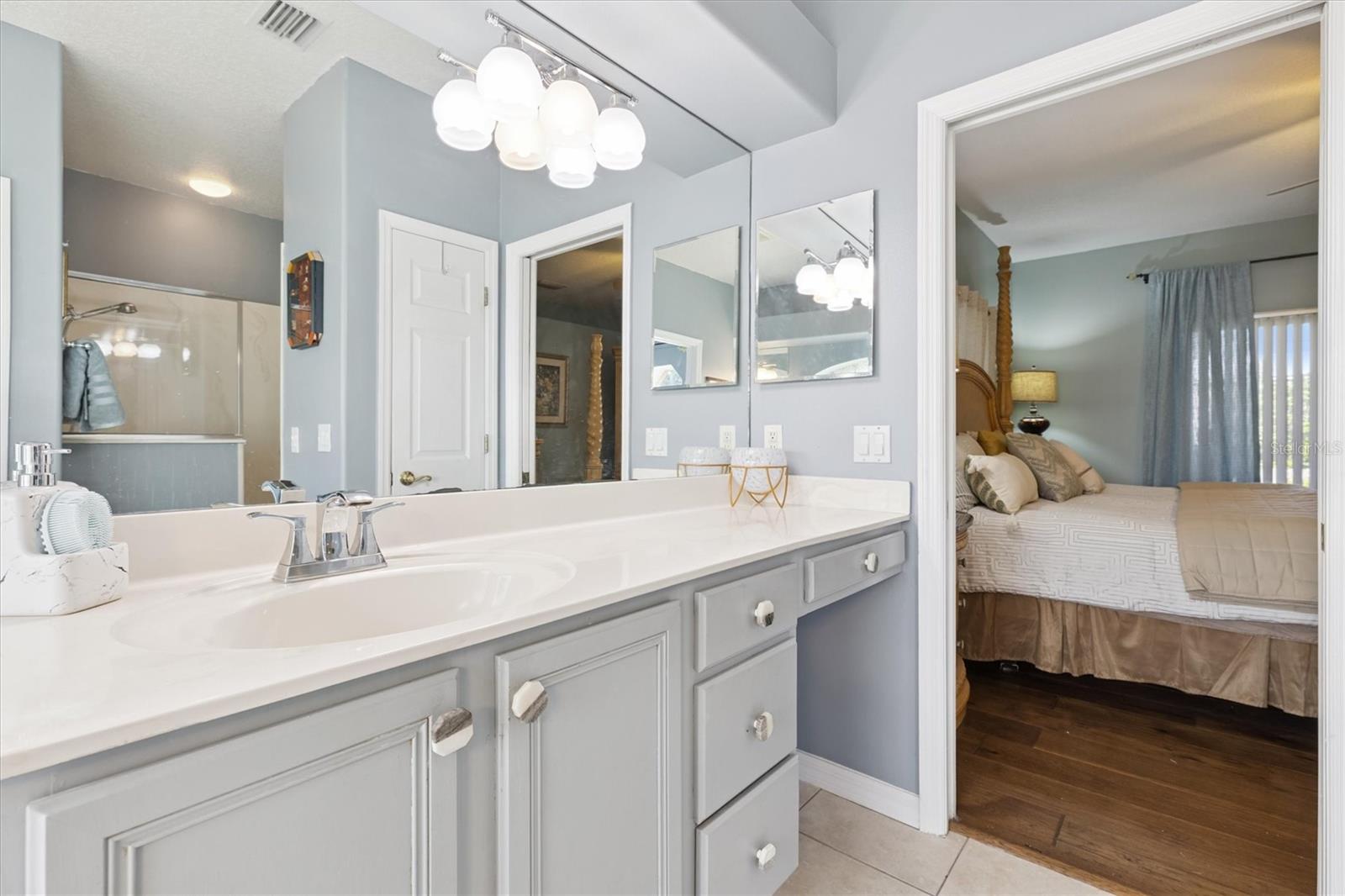 LOCKMAR ACRES - Residential