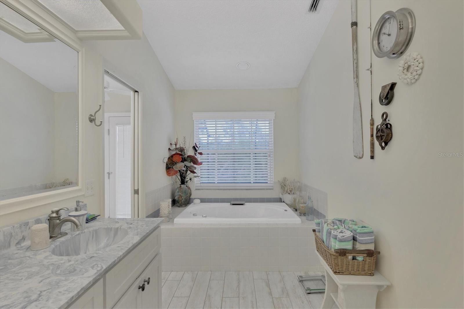 OYSTER CREEK PH 01 - Residential