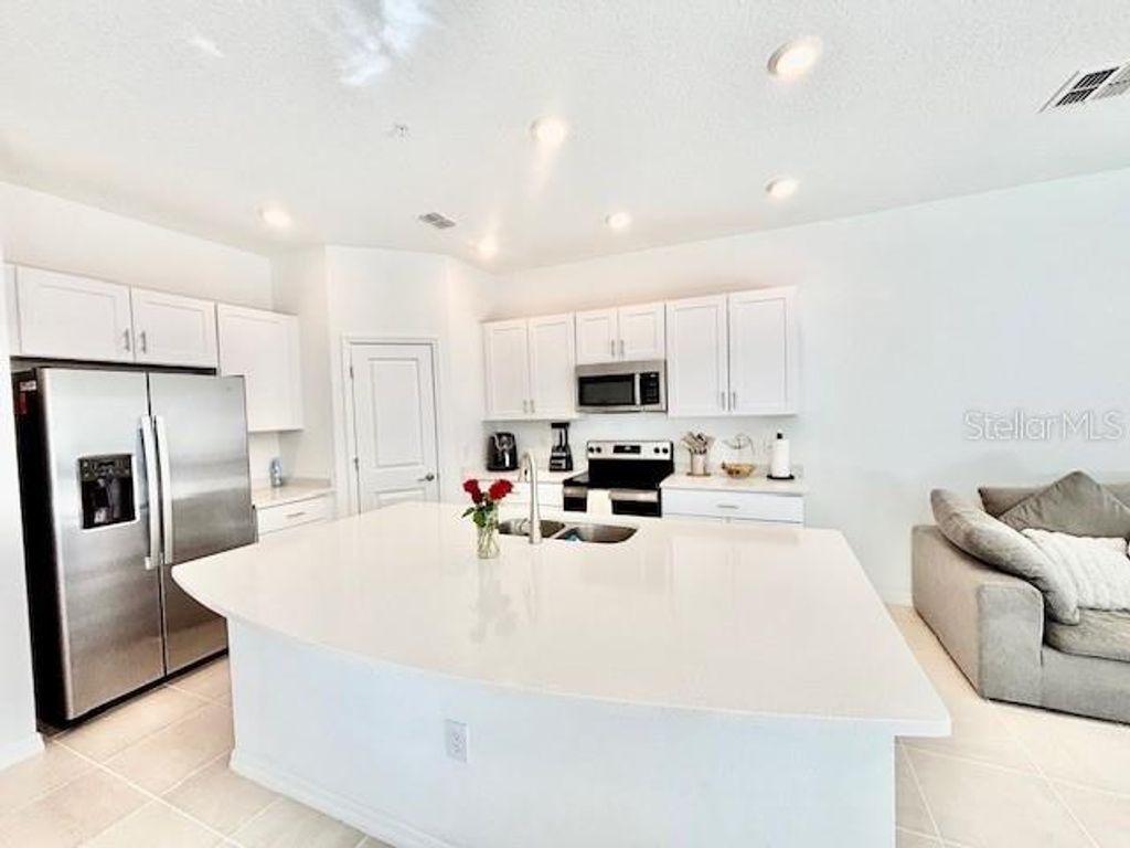 Photo of 4520 Calvary Way, Saint Cloud, FL 34769 (MLS # O6305533)