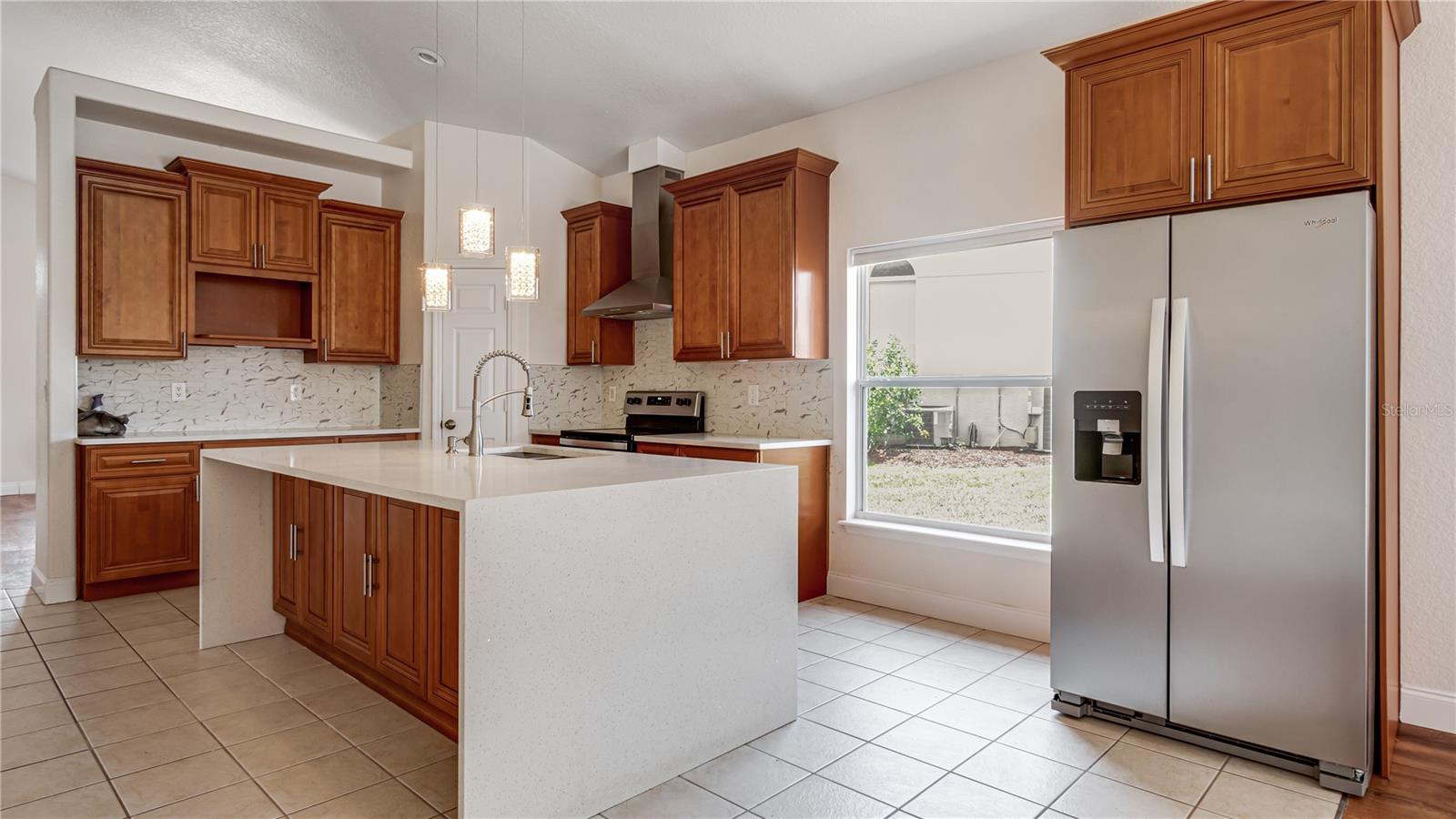 846 ANDALUSIA LOOP
