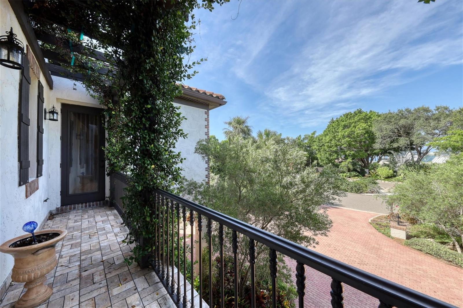 SAPPHIRE SHORES RESUB BLK M - Residential