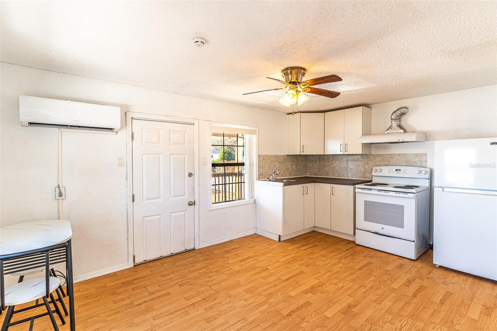 MASON VILLA - Residential