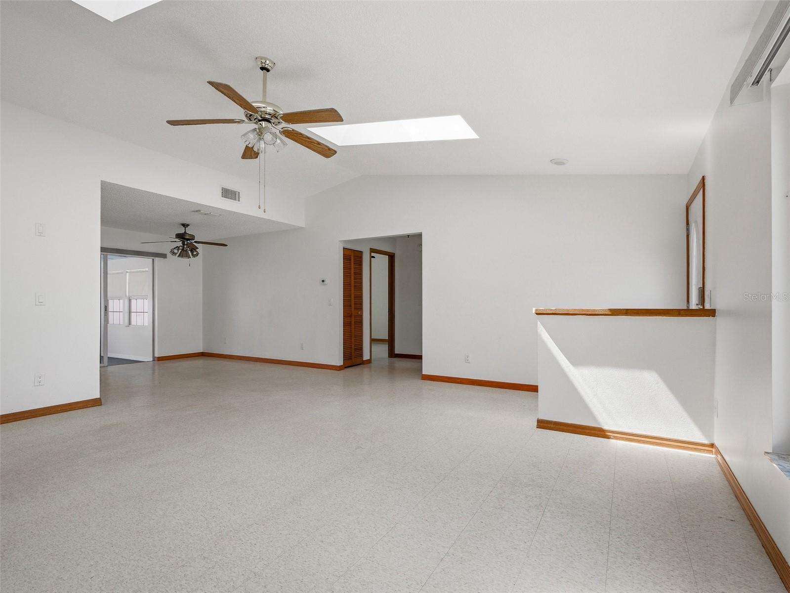 FLORIDA SHORES UN 9 - Residential