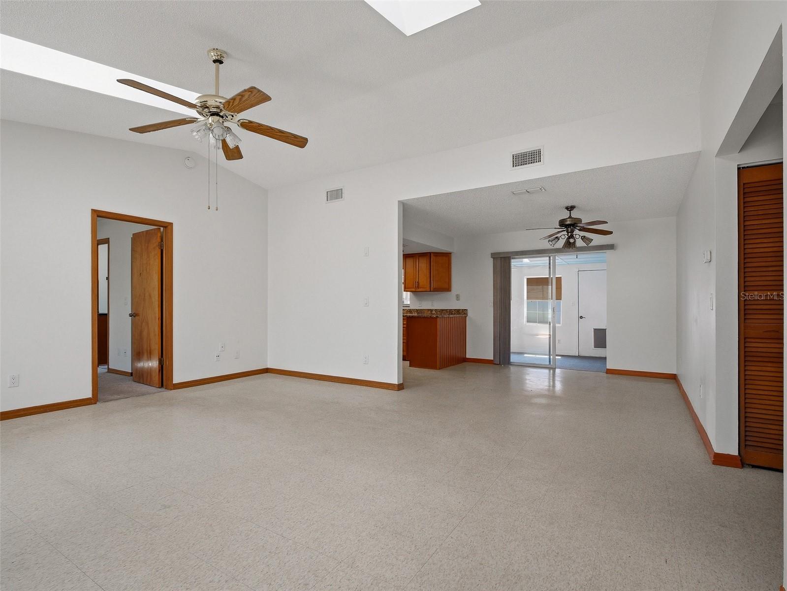 FLORIDA SHORES UN 9 - Residential