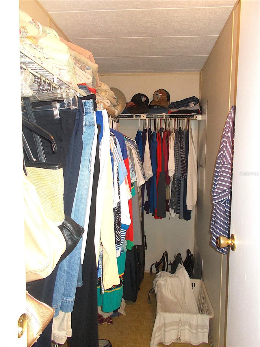 SANDALWOOD PARK - Residential