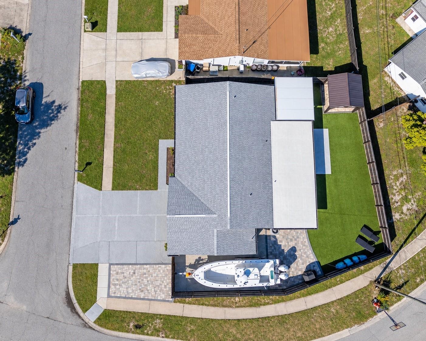 5735 MOSAIC DRIVE