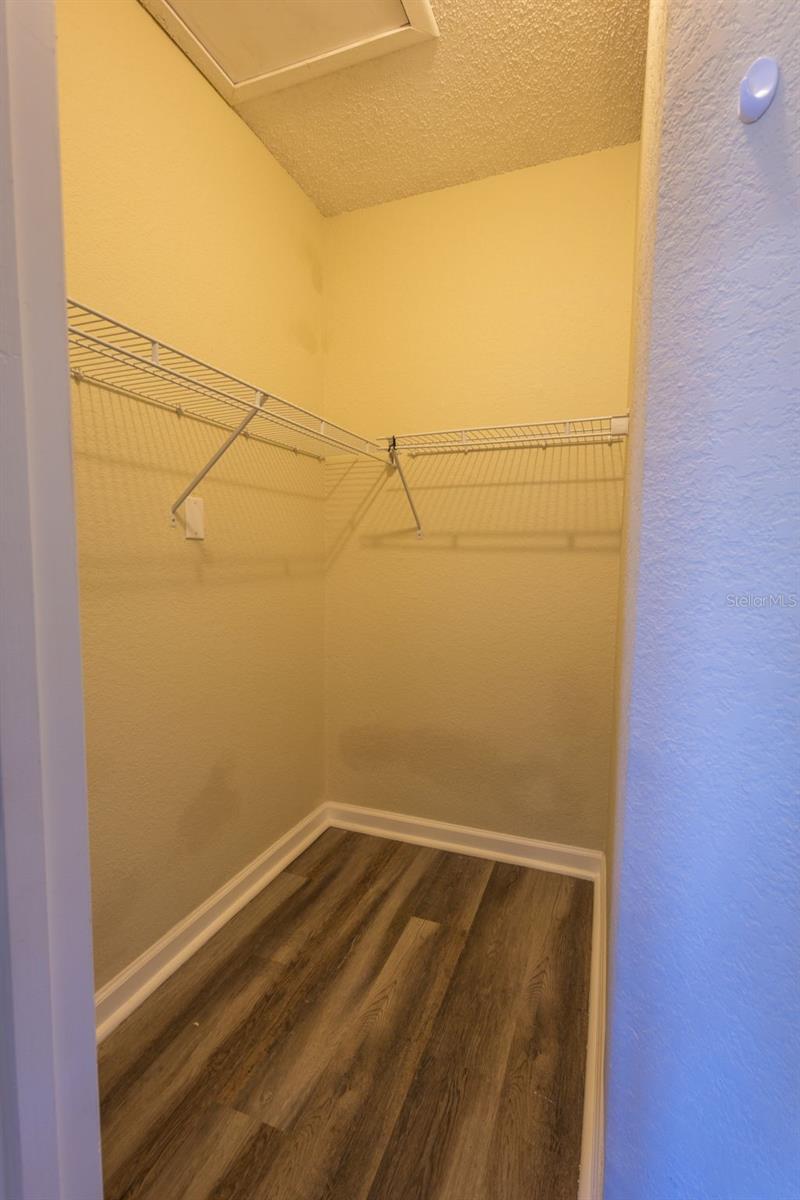 BELLA VISTA ON LAKE SEMINOLE - Residential