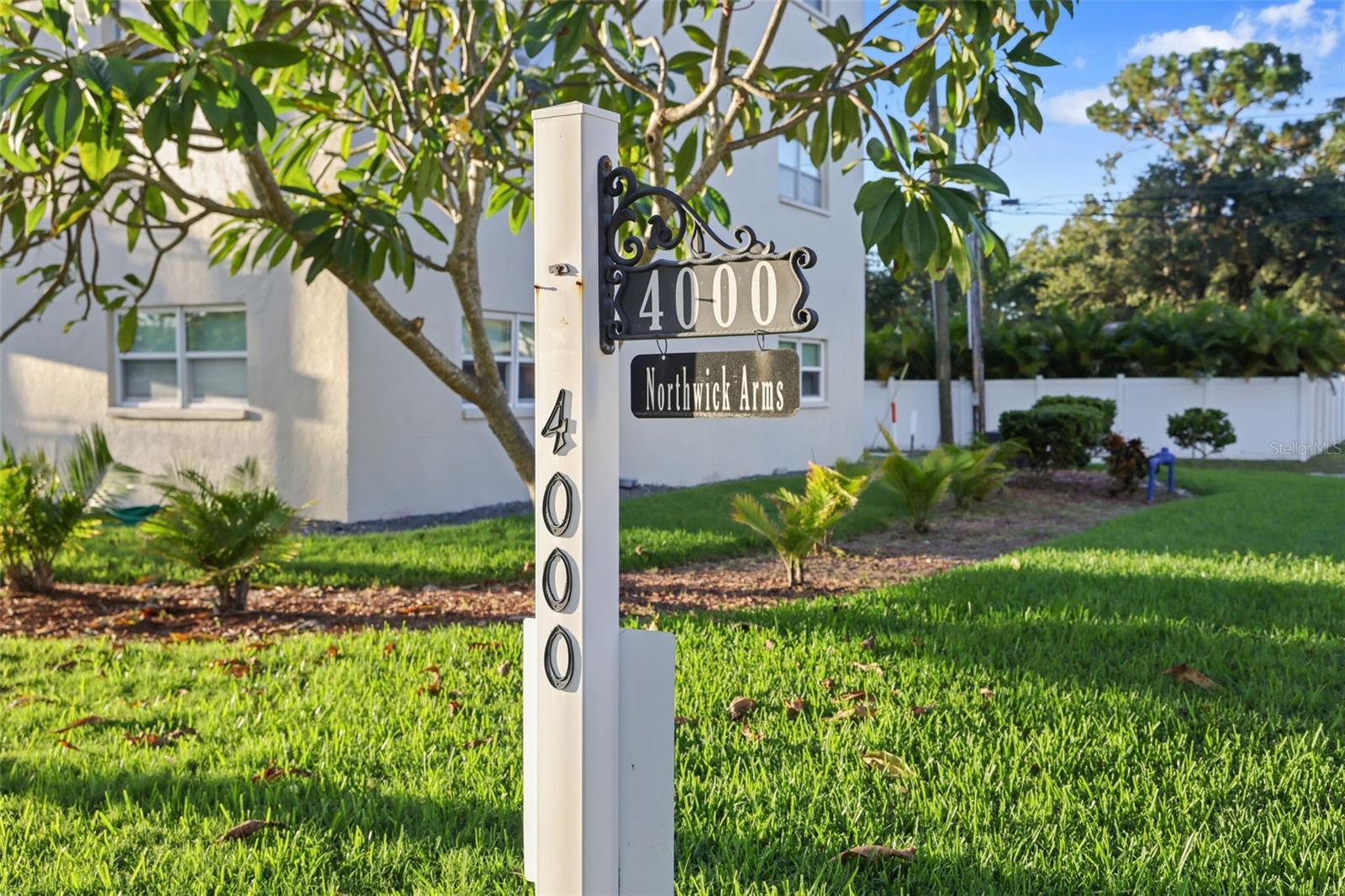 NORTHWICK ARMS CONDO - Residential