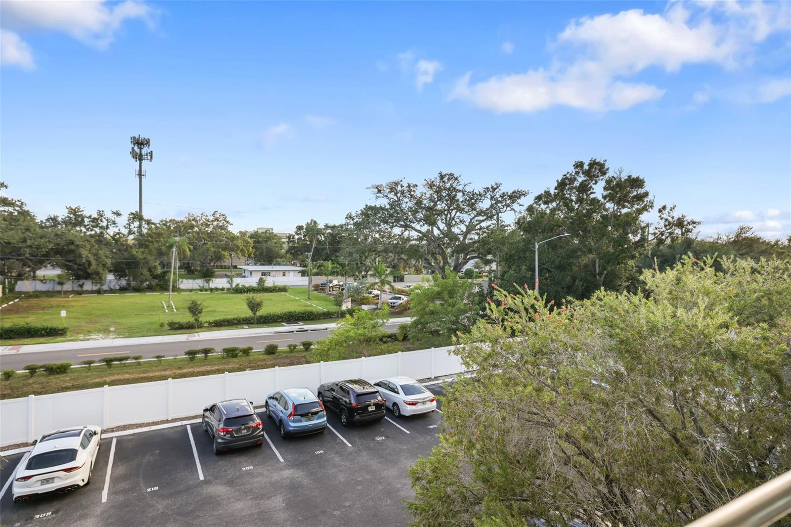 NORTHWICK ARMS CONDO - Residential