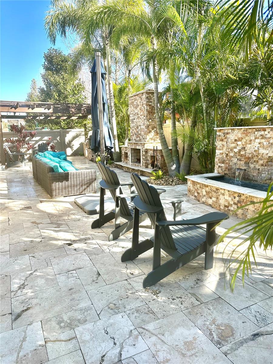 RETREAT AT CARROLLWOOD - Residential