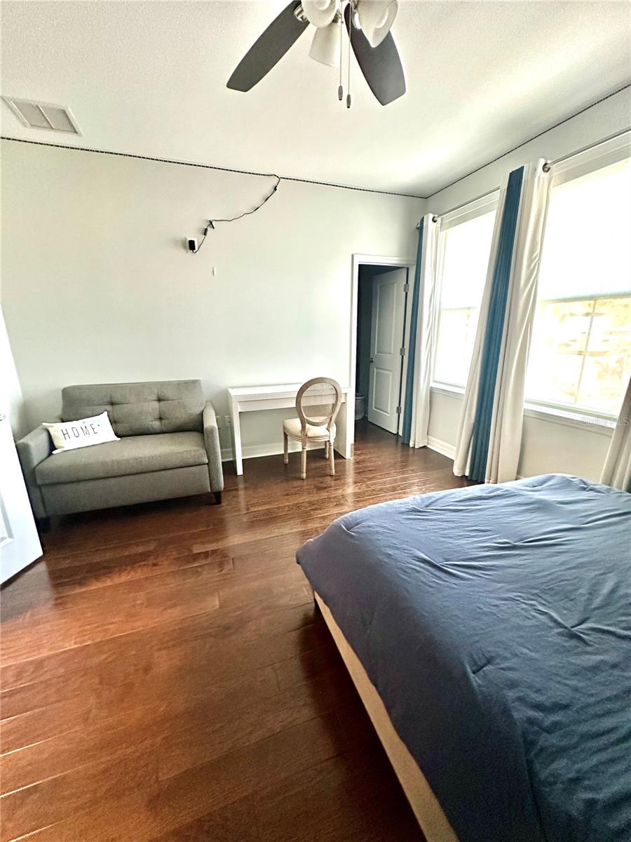 RETREAT AT CARROLLWOOD - Residential