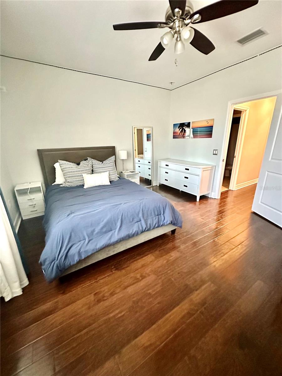 RETREAT AT CARROLLWOOD - Residential