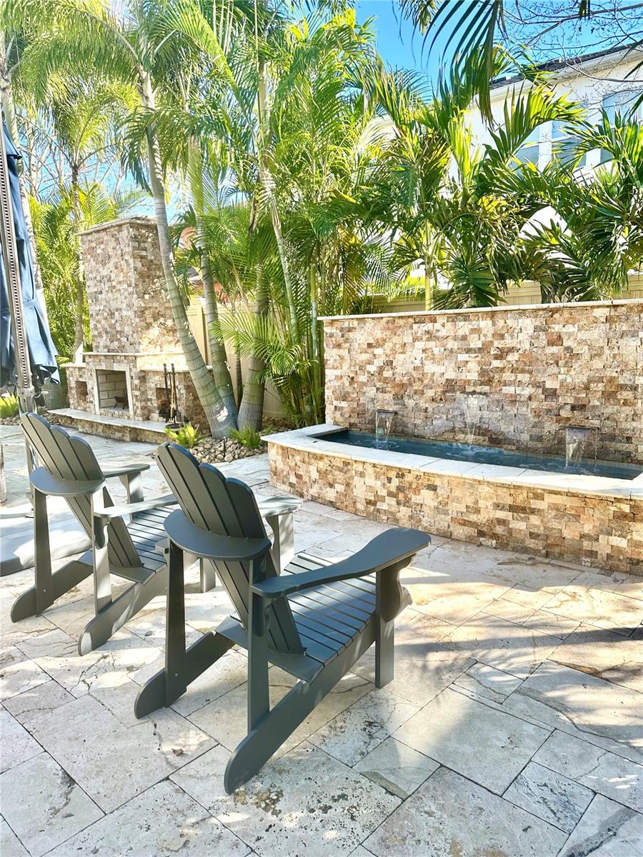 RETREAT AT CARROLLWOOD - Residential