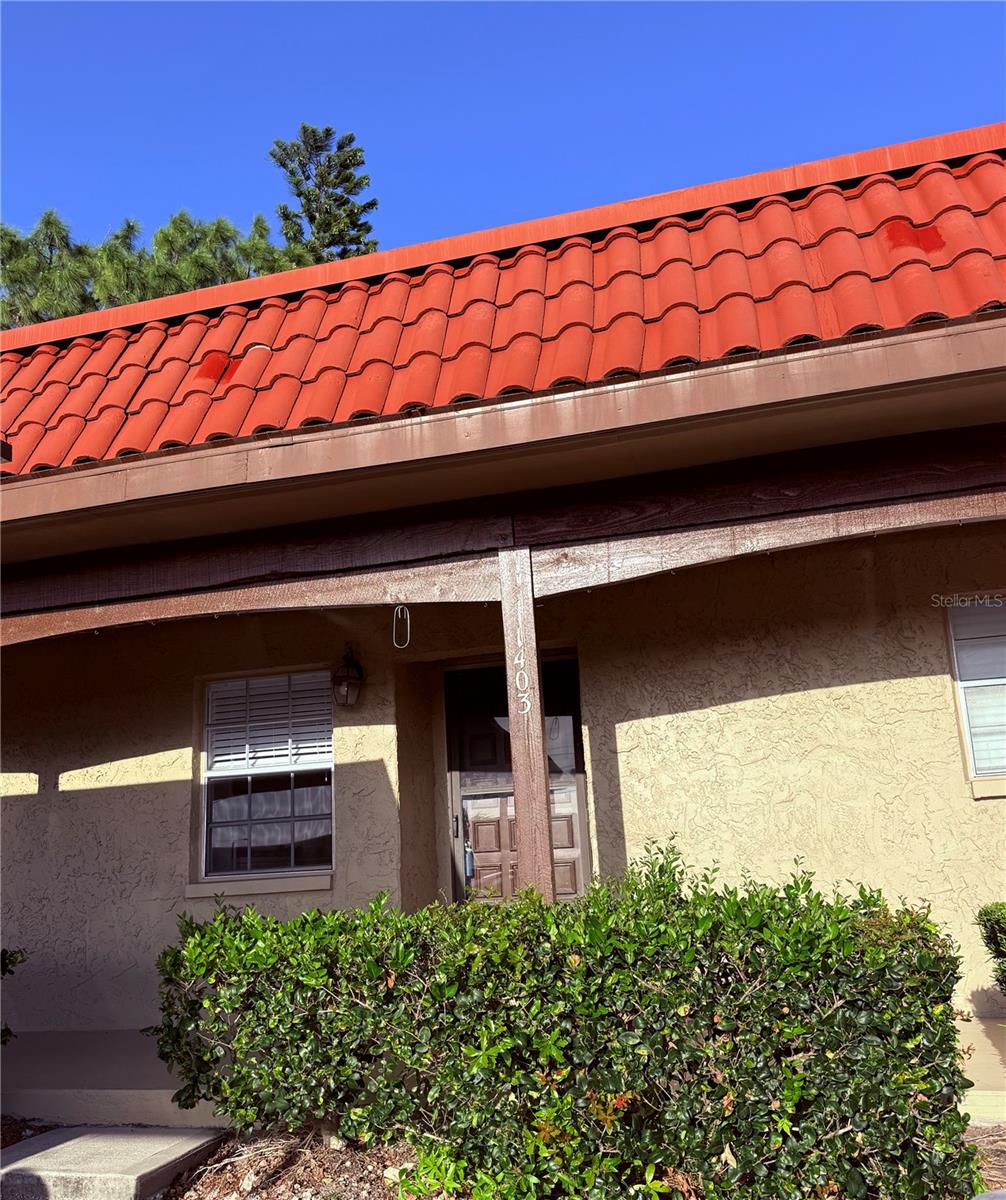 PINEWOOD VILLAGE CONDO - Residential Lease