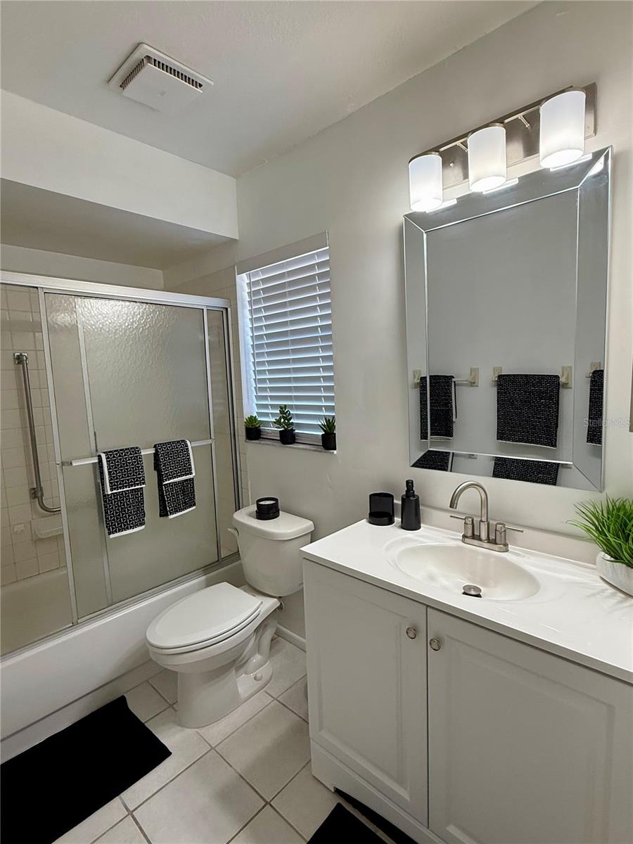 PINEWOOD VILLAGE CONDO - Residential Lease