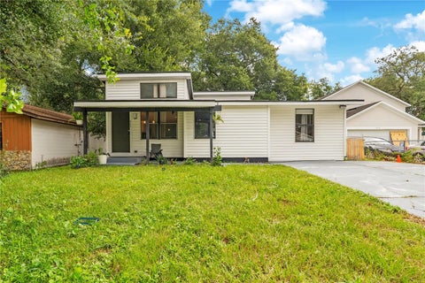 Photo of 415 S Lancelot Avenue, Orlando, FL 32835 (MLS # S5154871)