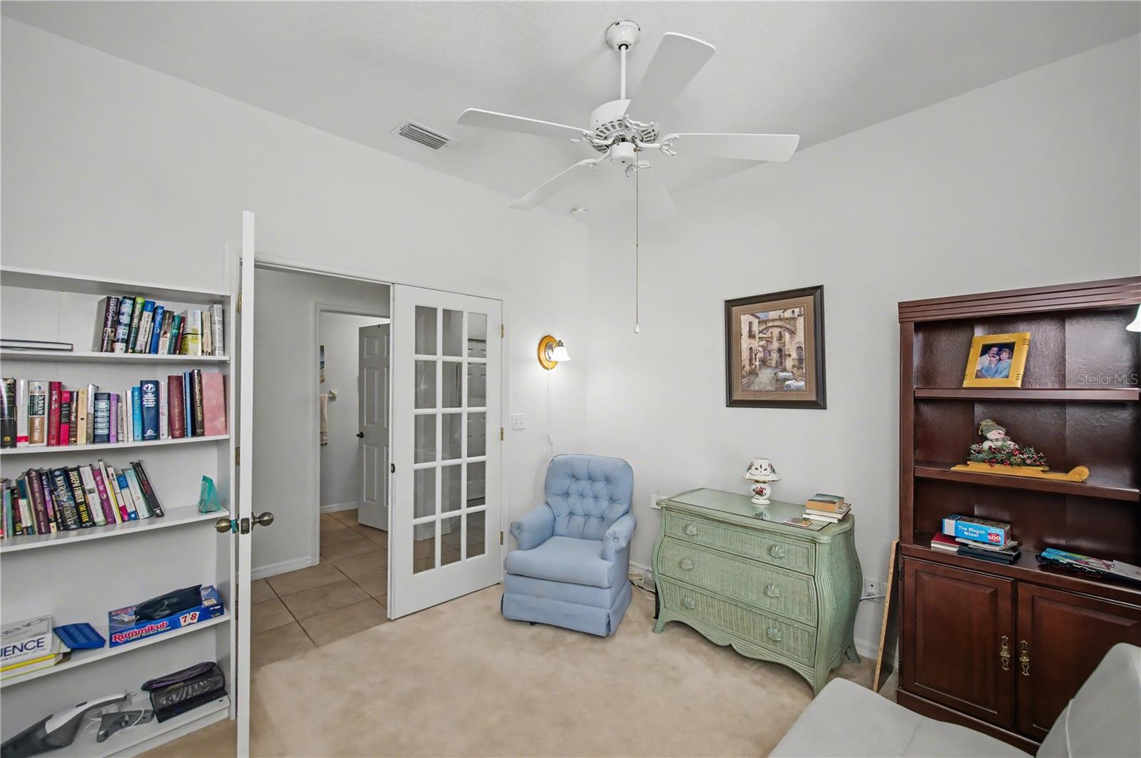 HERITAGE OAK PARK- WATERS EDGE VILLAS - Residential