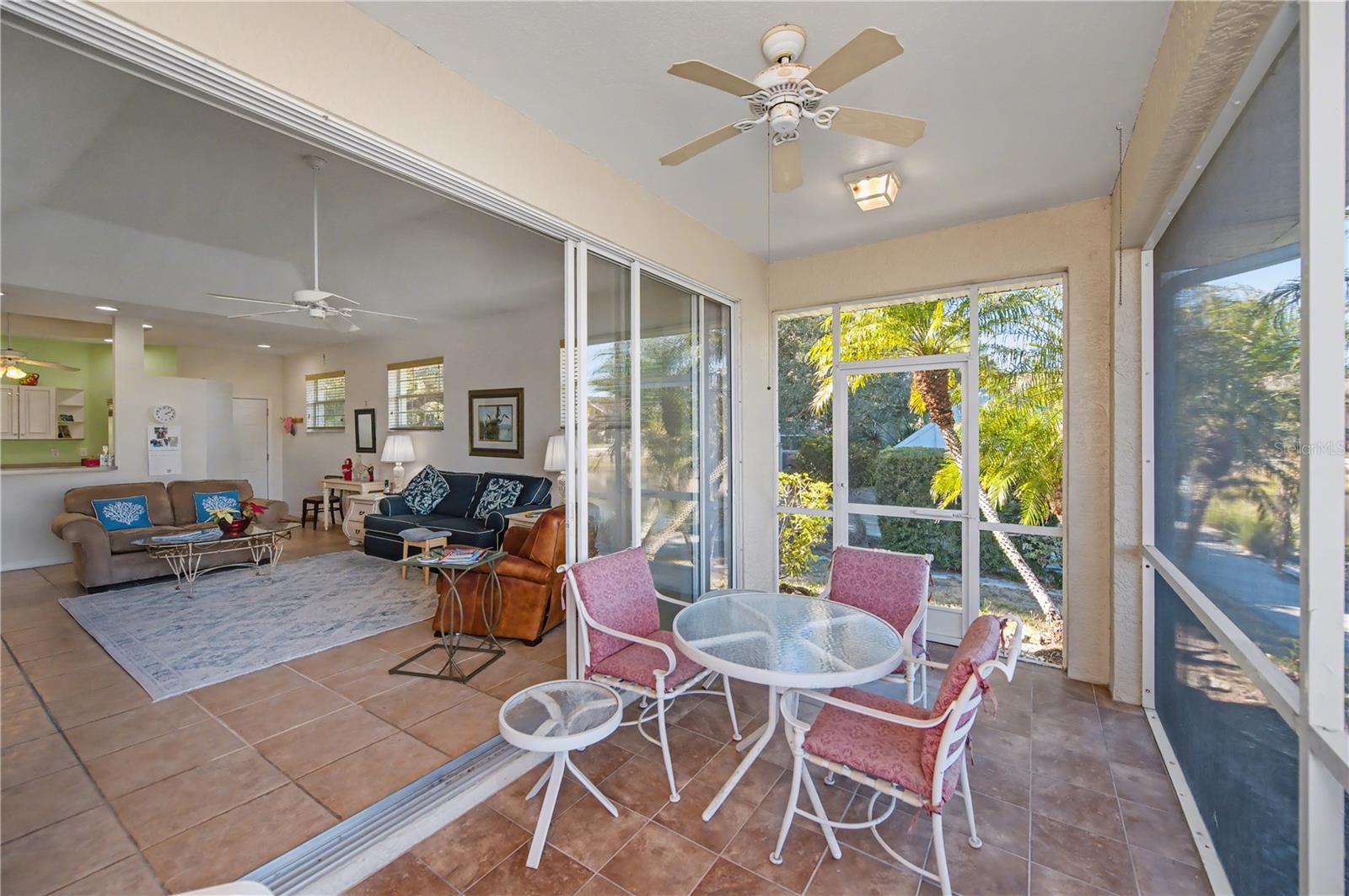 HERITAGE OAK PARK- WATERS EDGE VILLAS - Residential