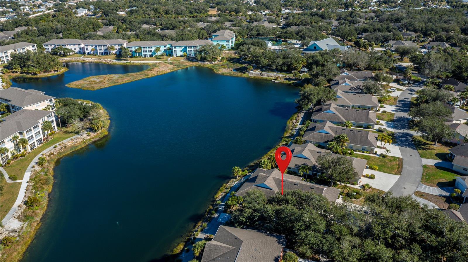 HERITAGE OAK PARK- WATERS EDGE VILLAS - Residential