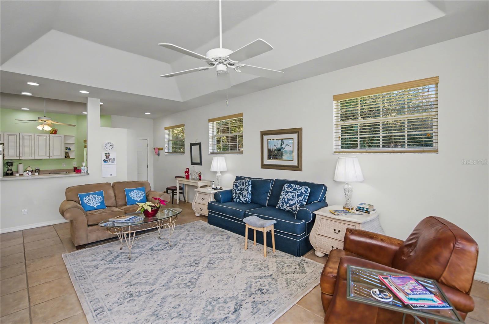 HERITAGE OAK PARK- WATERS EDGE VILLAS - Residential