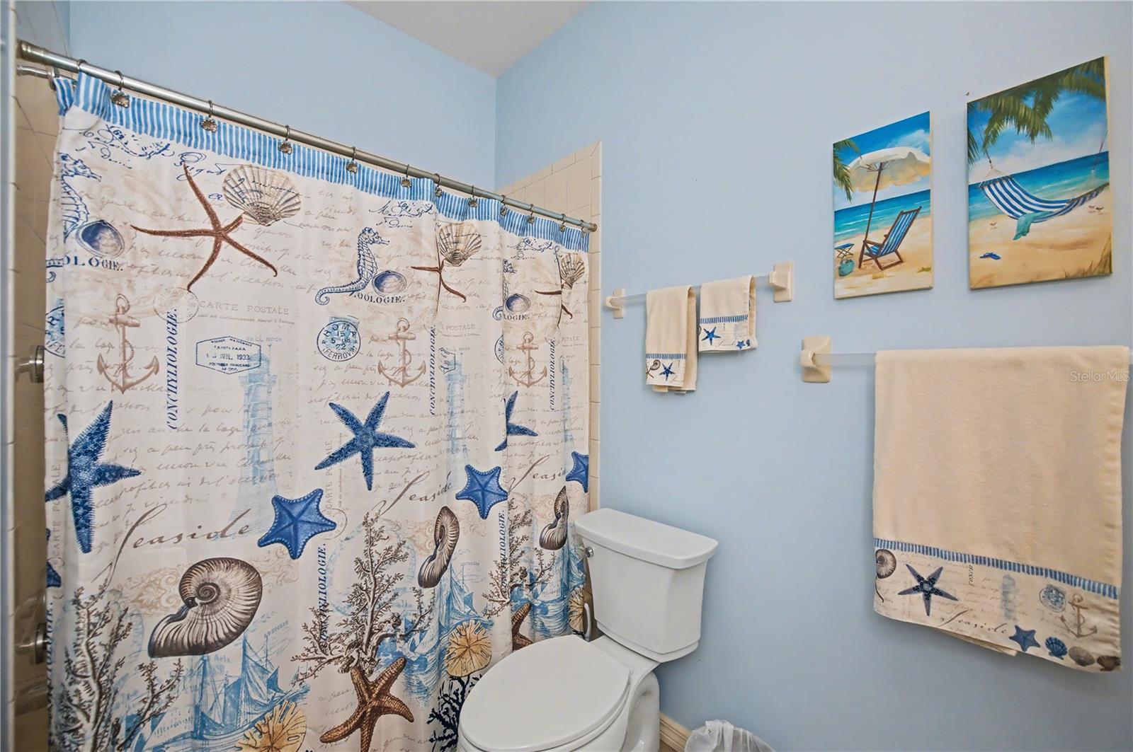 HERITAGE OAK PARK- WATERS EDGE VILLAS - Residential