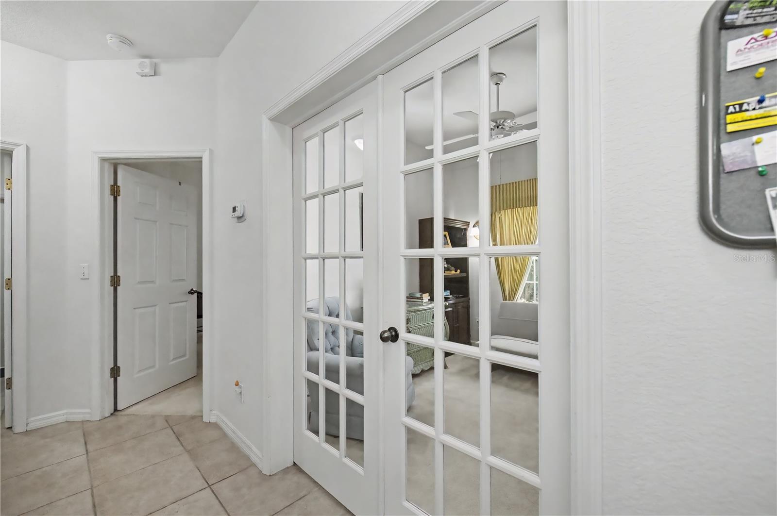 HERITAGE OAK PARK- WATERS EDGE VILLAS - Residential