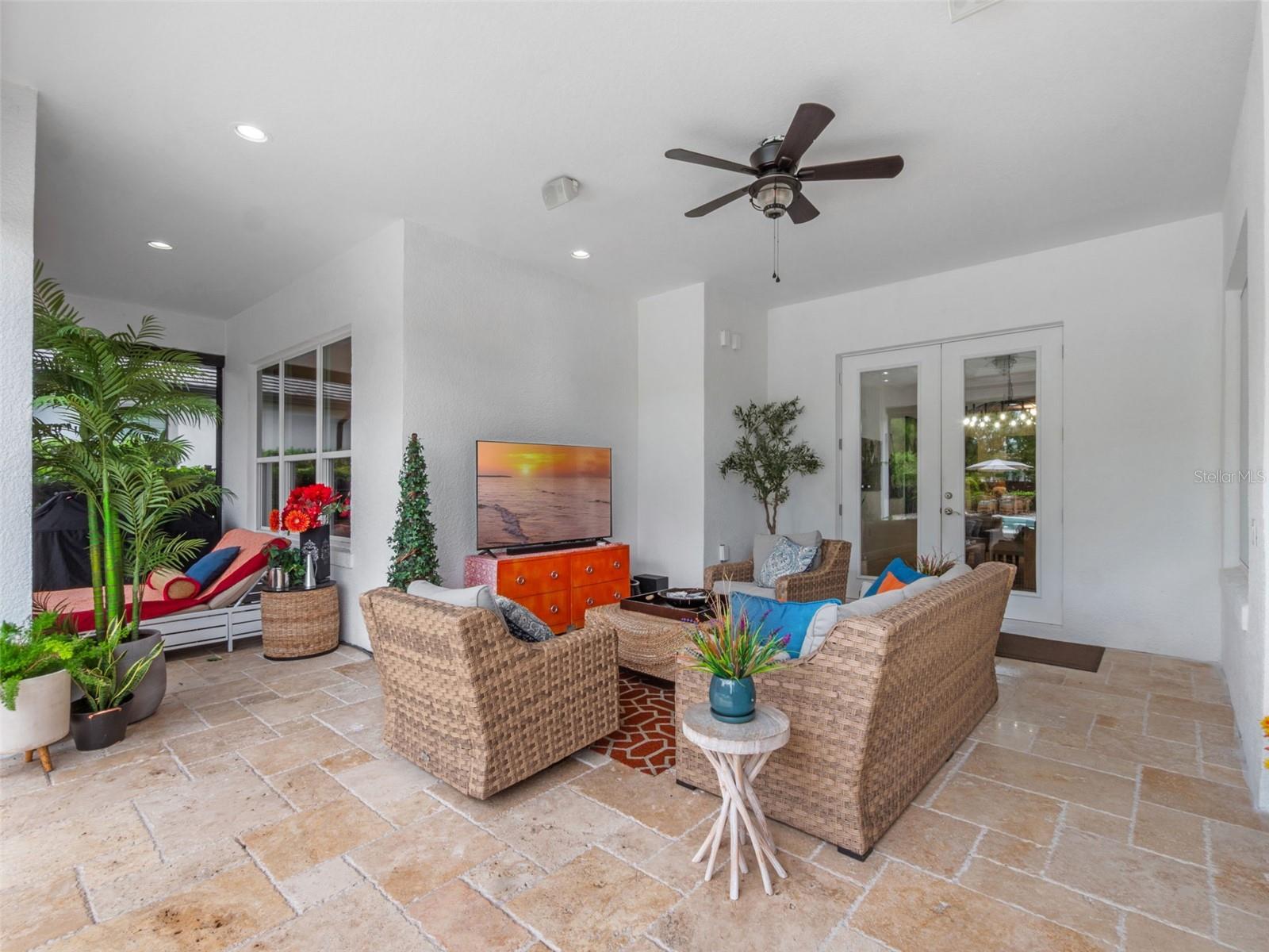 LAKE DAVIS RESERVE - Residential