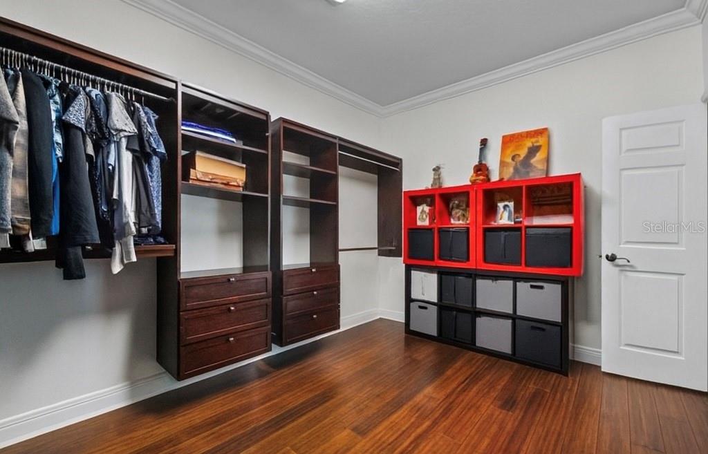 LAKE DAVIS RESERVE - Residential