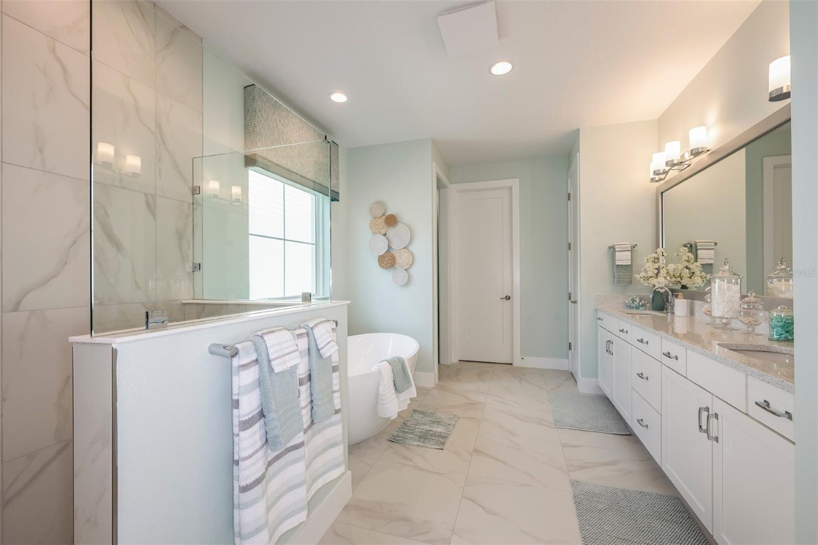 STAR FARMS - Residential